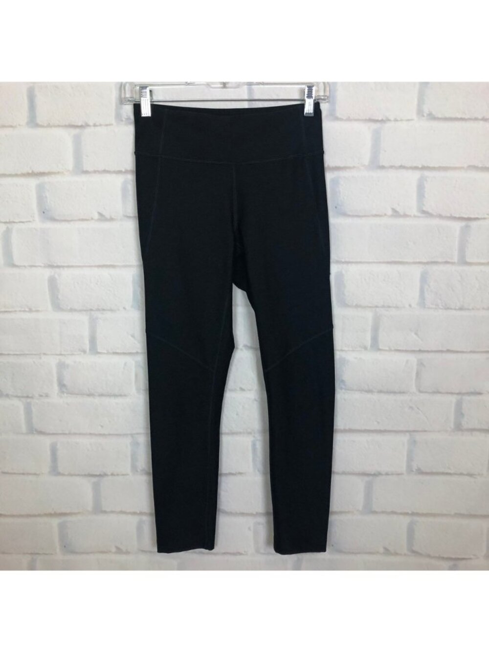 Outdoor Voices Black Crop Leggings Size S